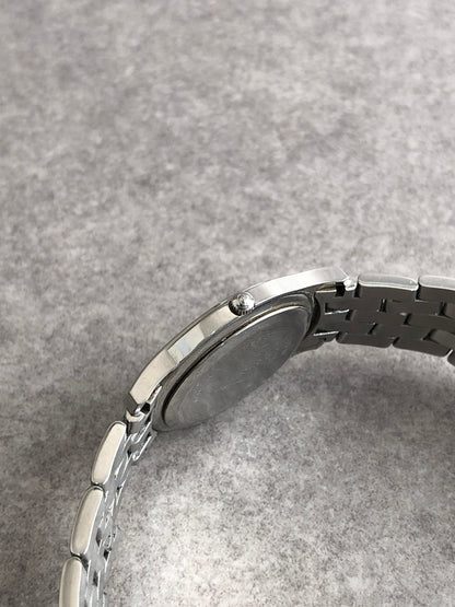 GUCCI Logo Quartz Watch Silver 5500M Vintage dxu7gw