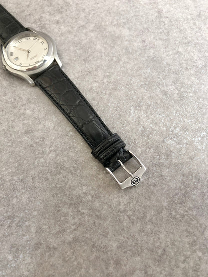 GUCCI Logo Watch Silver×Black 5500Ｍ Vintage 24mgta