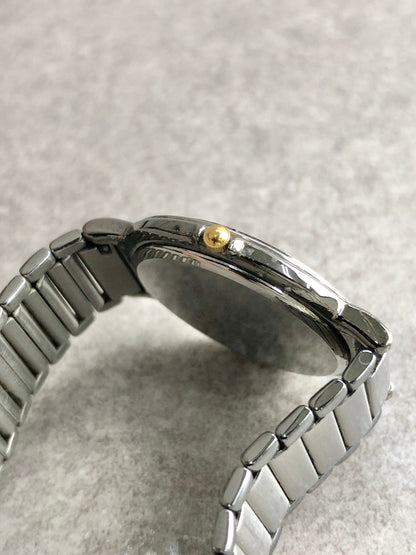 Yves Saint Laurent YSL Logo Quartz Watch Silver 4620-E62275 Vintage h6ftf2