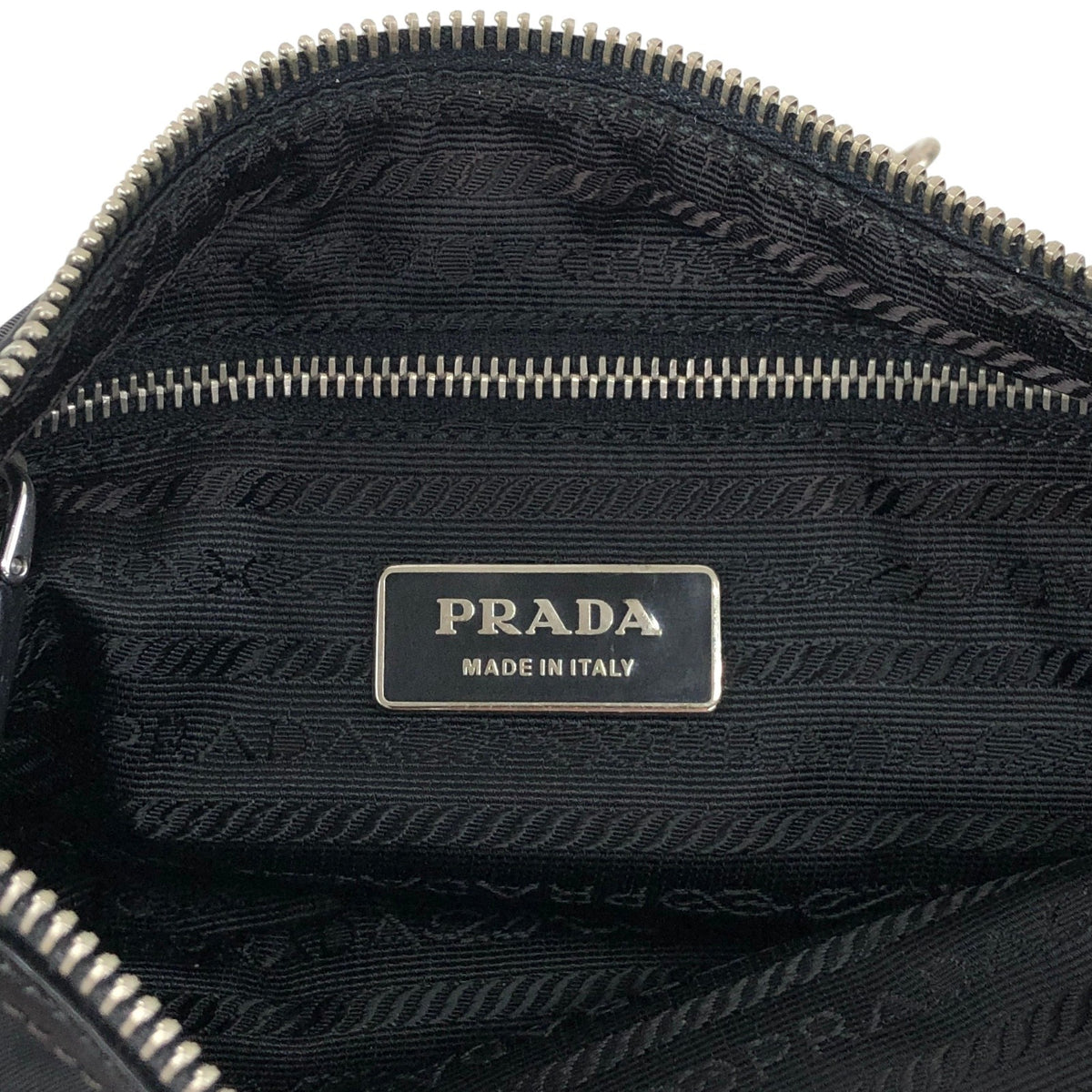 PRADA Triangle Logo Chain Shoulder bag Black Vintage 3m6ggr