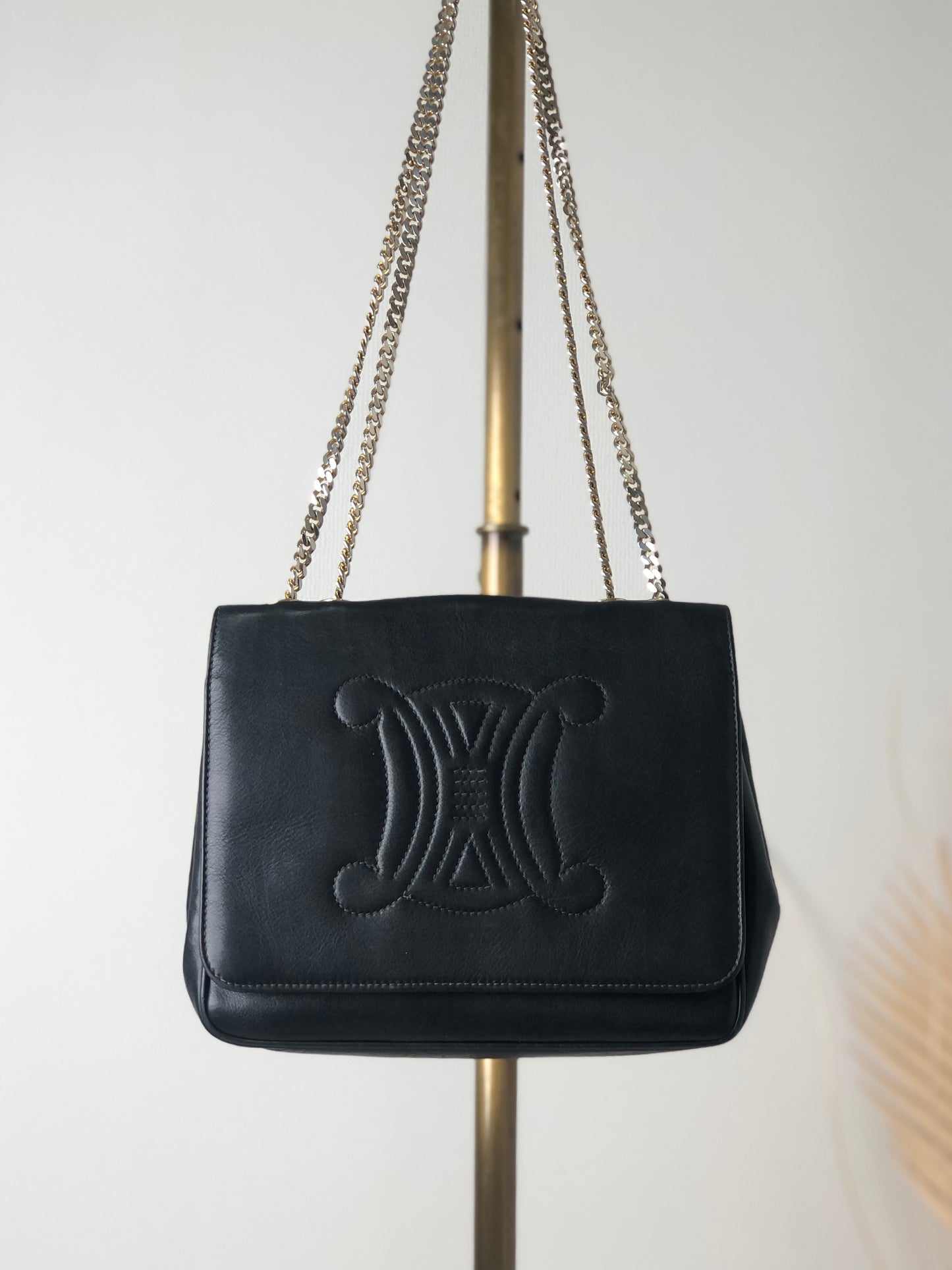 CELINE Triomphe Chain Shoulder bag Black Vintage 6v5znn