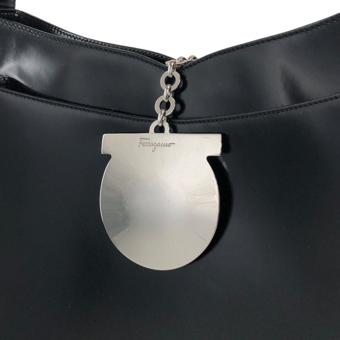 Salvatore Ferragamo Shoulder bag Black Vintage ccacbp