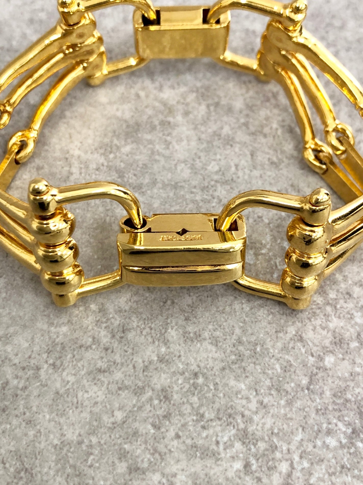 CELINE Horse Bit Bracelet Gold Vintage bc77dr