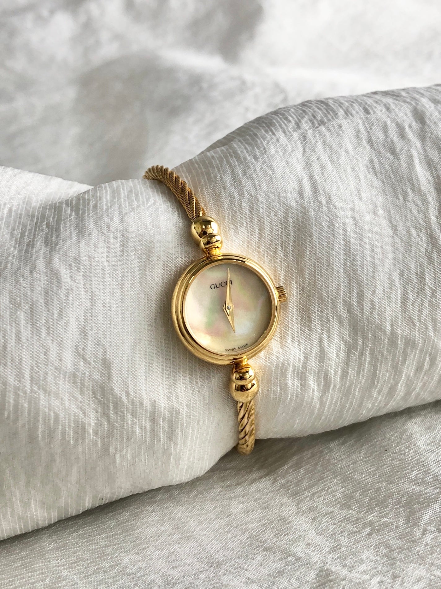 GUCCI Logo Bangle Quartz Watch Gold 2700L.2.L Vintage ssija3