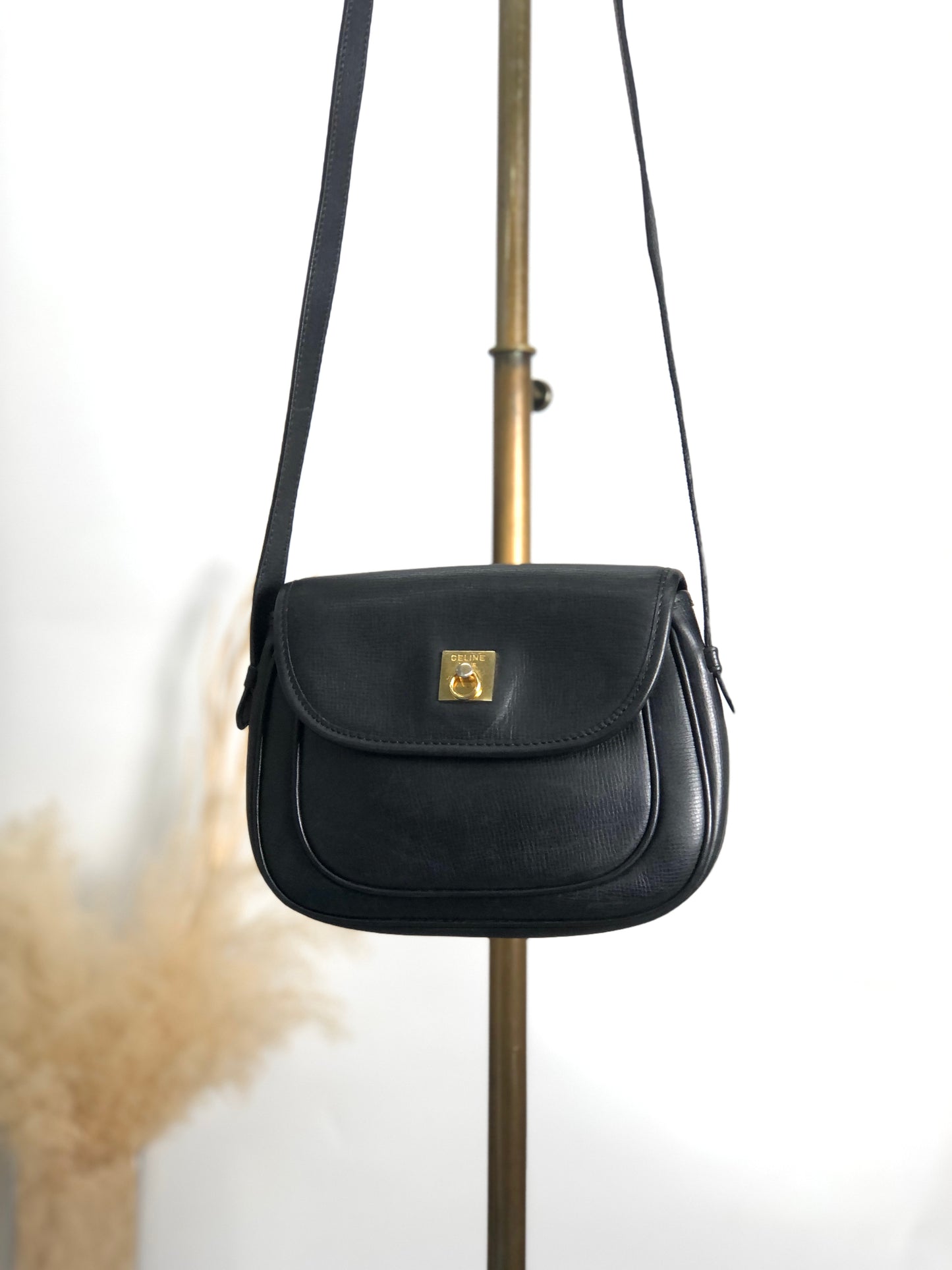 CELINE Gancini Shoulder bag Black Vintage 4xp2cr