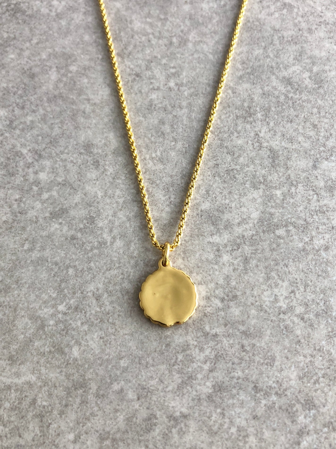 Christian Dior Logo Motif Necklace Gold Vintage 8fnc5f