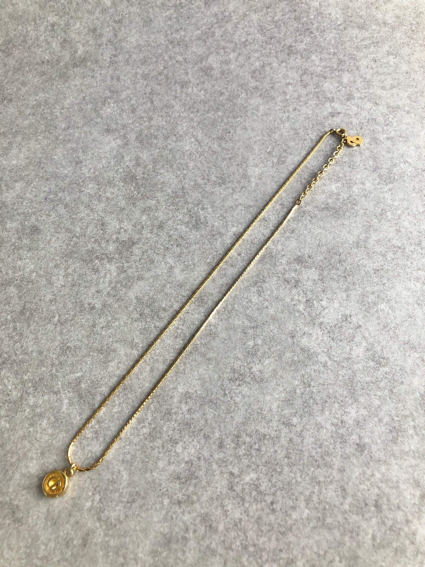 Christian Dior CD Logo Necklace Gold Vintage umrsia