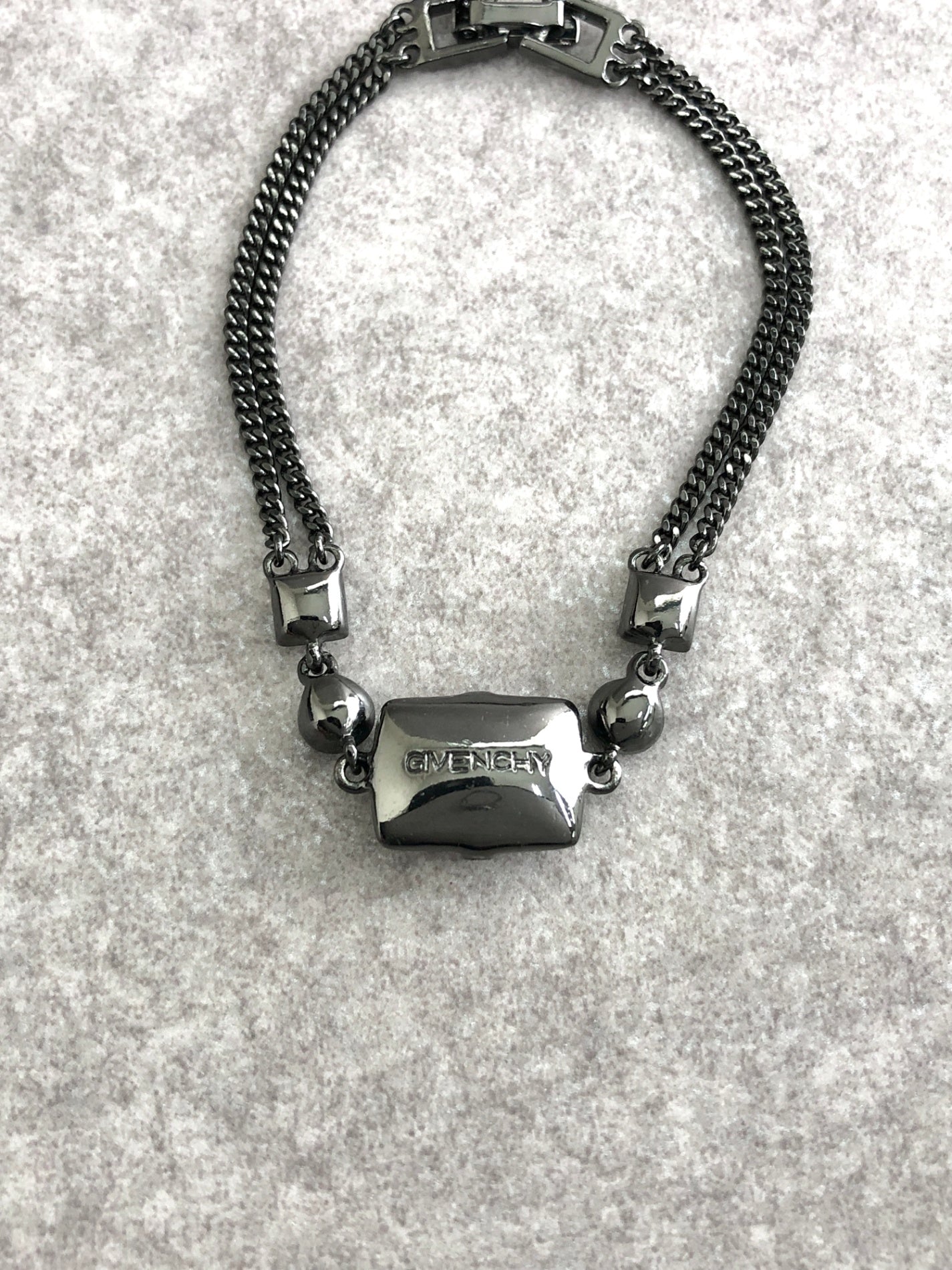 GIVENCHY Stone Bracelet Black Vintage zee4kb