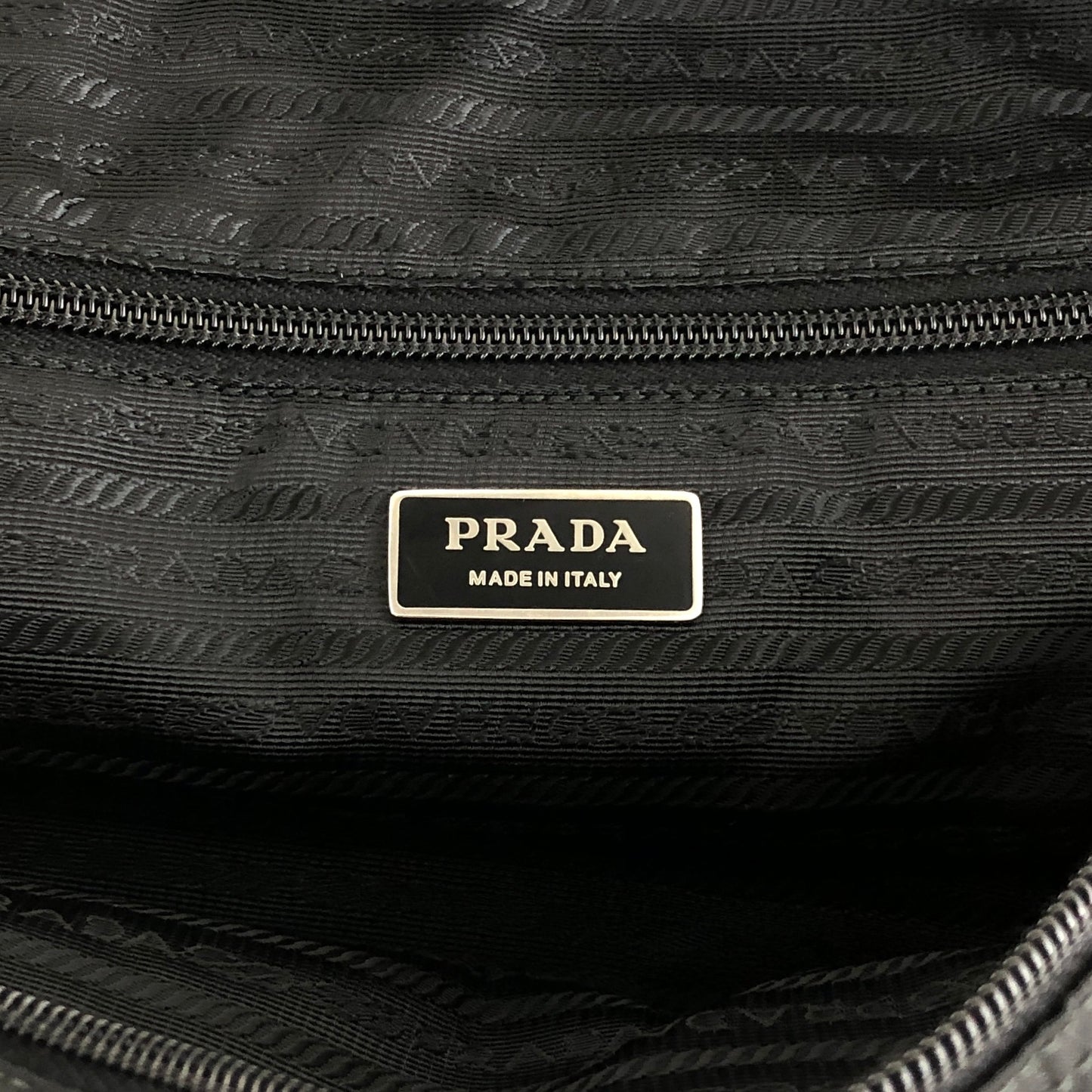 PRADA Tessuto Triangle logo Totebag Black Vintage rkbgyy