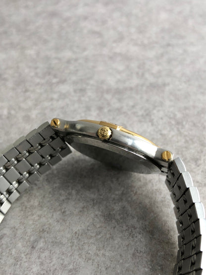 GUCCI Logo Quartz Watch Silver×Gold 9000M Vintage 6pbxdx