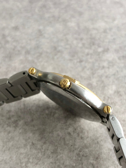 GUCCI Logo Quartz Watch Silver×Gold 9000Ｍ Vintage sfxwi2