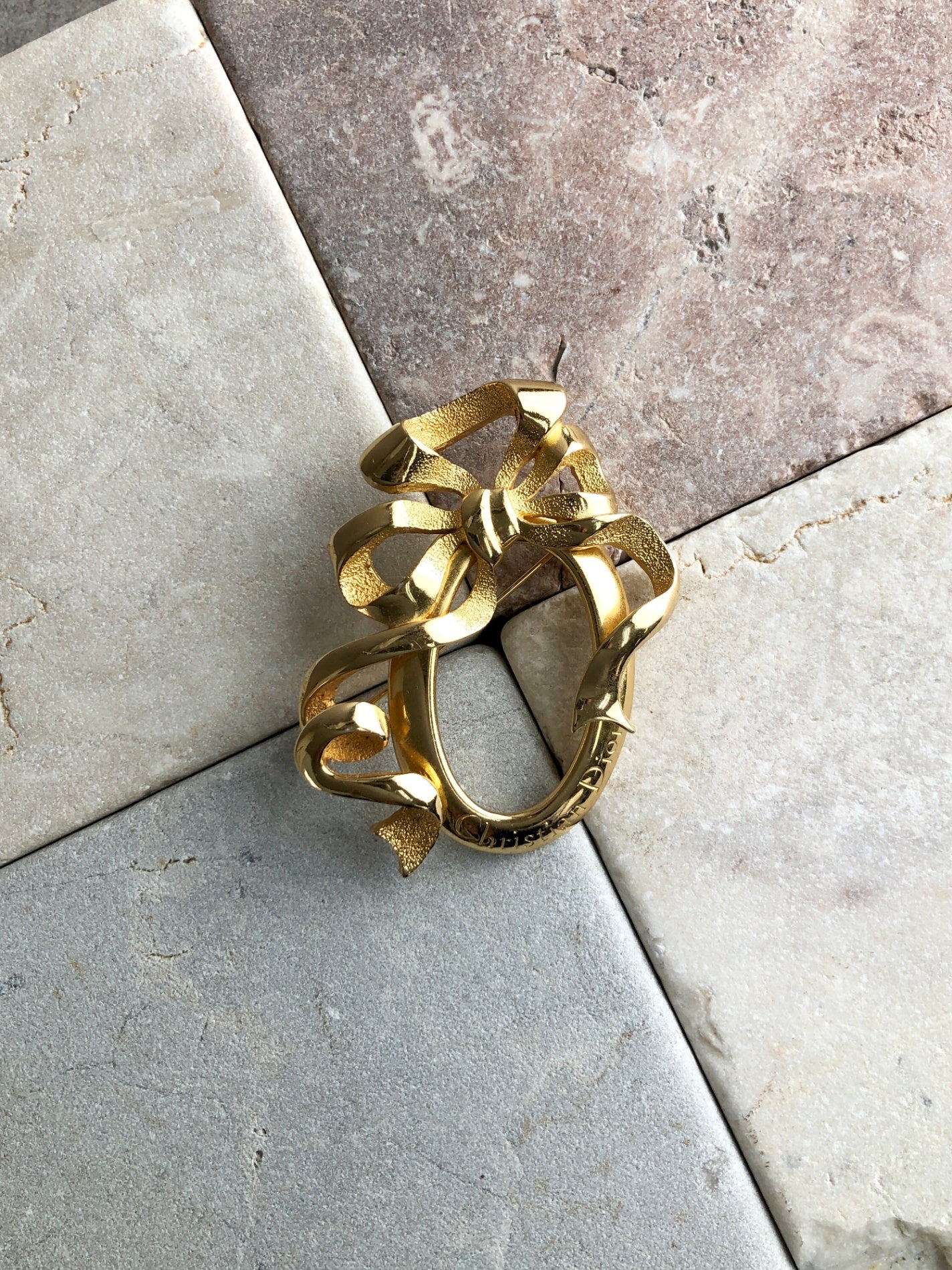 Christian Dior Brooch Gold Vintage 27kygr