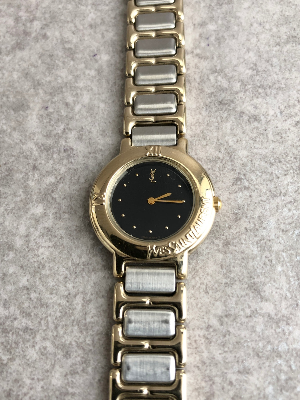 Yves Saint Laurent Quartz Watch Silver Gold 2200-229789Y Vintage ss777s