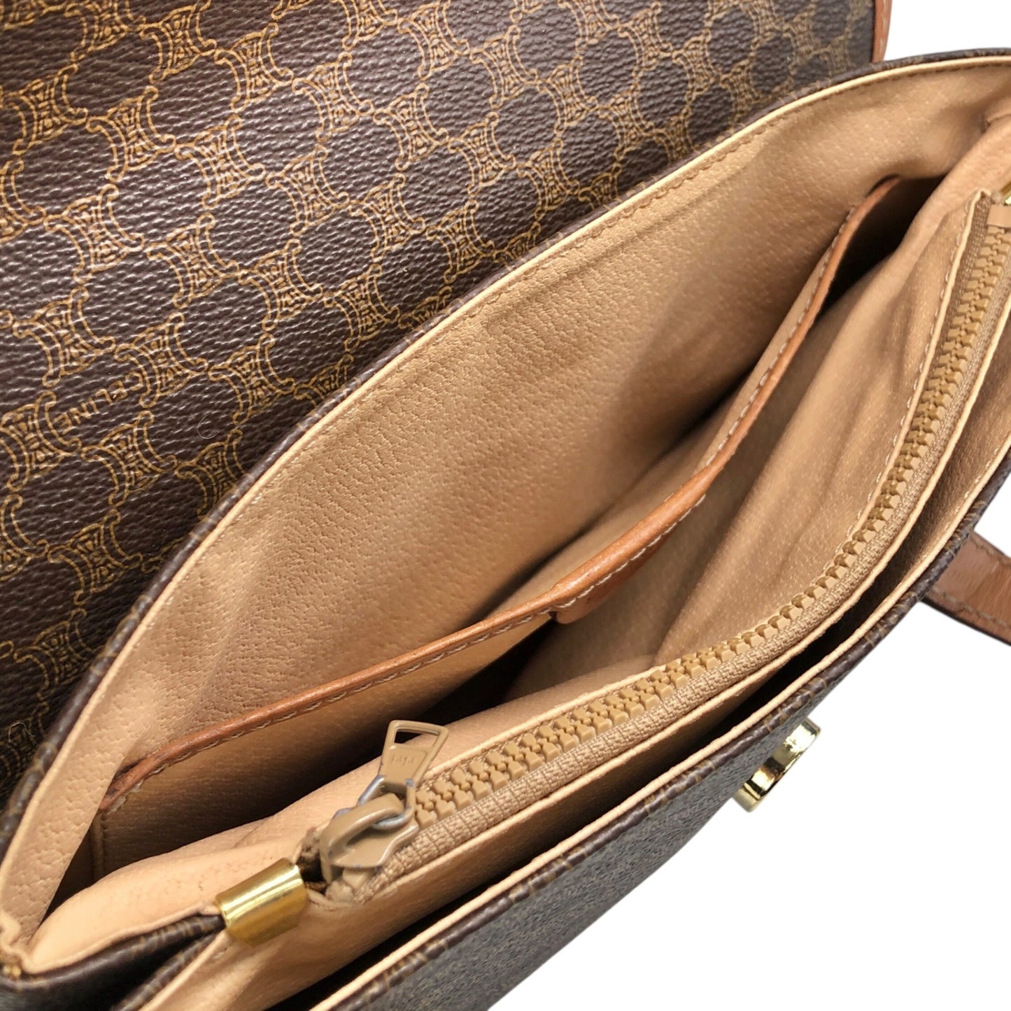 CELINE Macadam Handbag Brown Vintage 5fmrk2