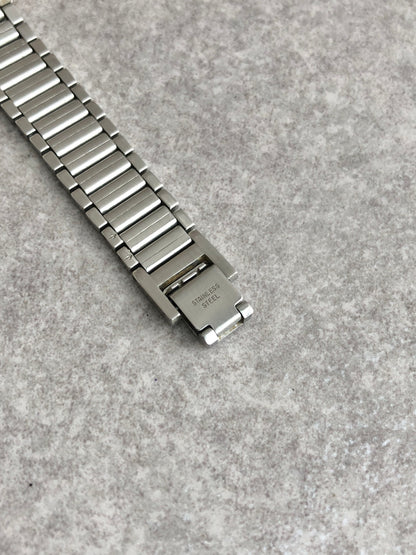 Yves Saint Laurent YSL Logo Quartz Watch Silver 5421-Ｈ04732Y Vintage x746s6