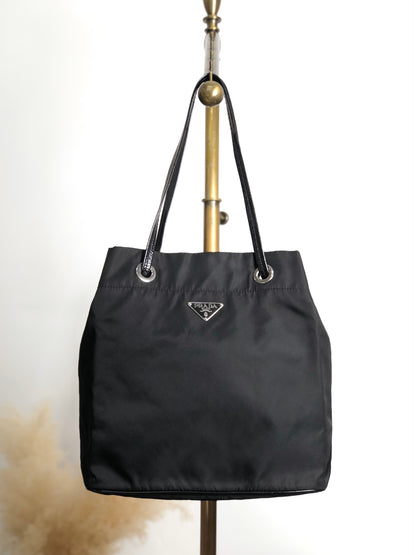 PRADA Tessuto Triangle Logo Drawstring Handbag Totebag Black Vintage 8y7i6t