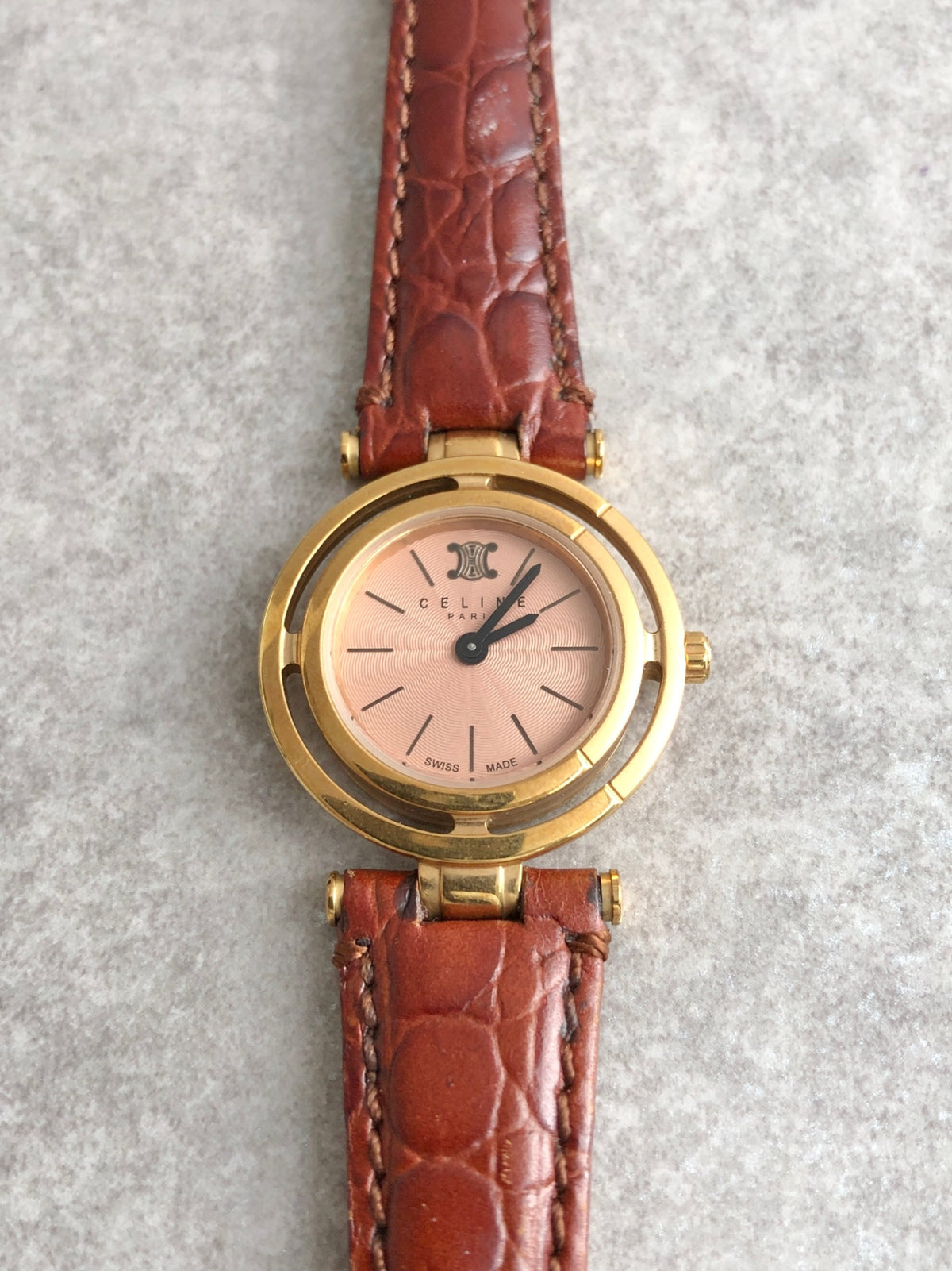 CELINE MARPLE Triomphe Quartz Watch Pink×Brown Vintage u3g646
