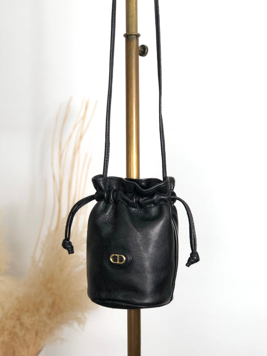 Christian Dior CD Logo Drawstring Shoulder bag Black Vintage h6xtv8