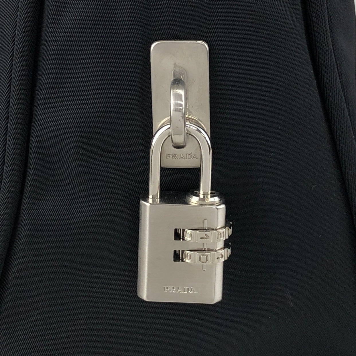 PRADA Tessuto Triangle Logo Padlock Handbag Black Vintage u7mkdg