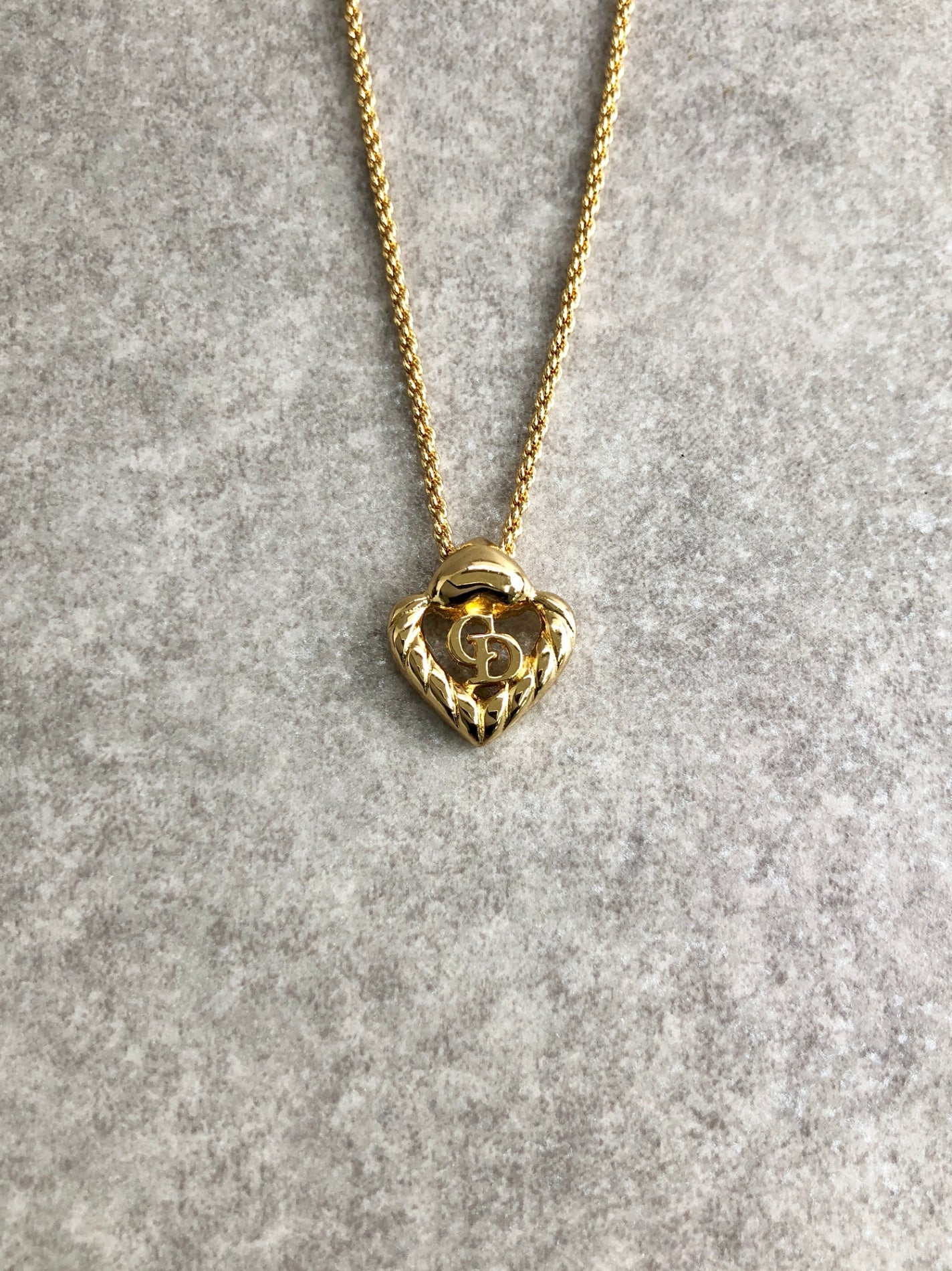 Christian Dior CD Logo Heart Motif Necklace Gold Vintage zck2u4