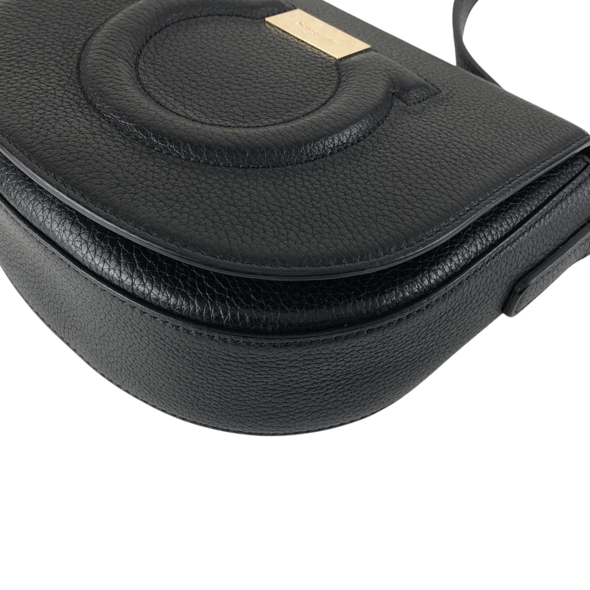 Salvatore Ferragamo Gancini Shoulder bag Black Vintage da8ayc