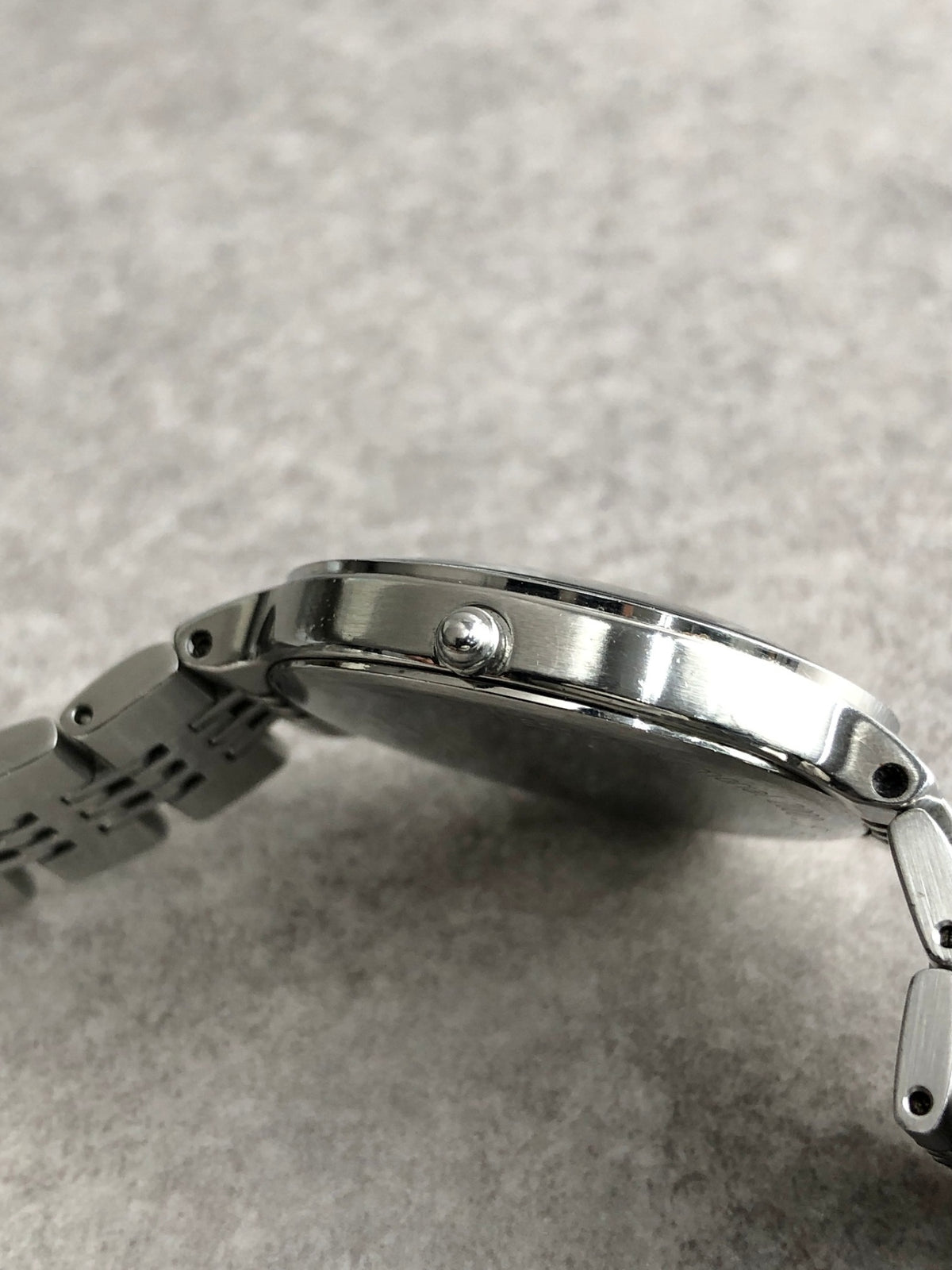 Yves Saint Laurent YSL Logo Watch Silver Vintage rshuab
