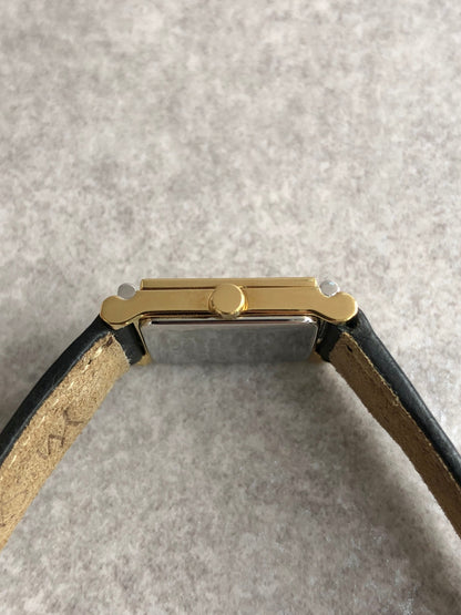Yves Saint Laurent Quartz Watch Gold Vintage 5420-H47599 55i8eh