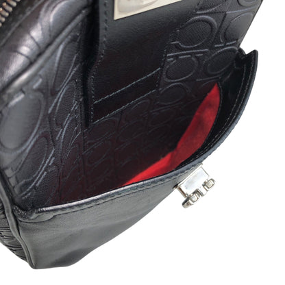 Salvatore Ferragamo Gancini Small Shoulder bag Black Vintage fxkbbr