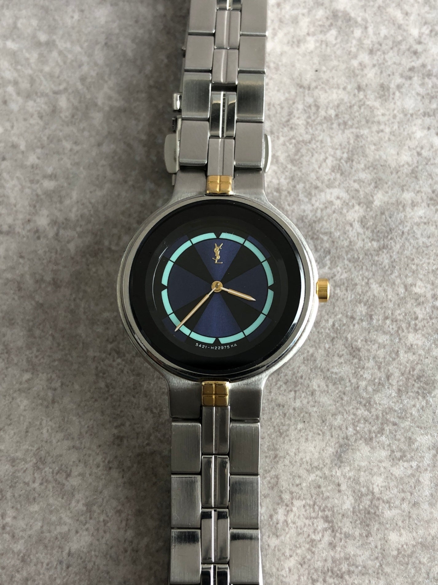 Yves Saint Laurent YSL Logo Quartz Watch Silver×Blue 5421-H13855 Vintage uchgez