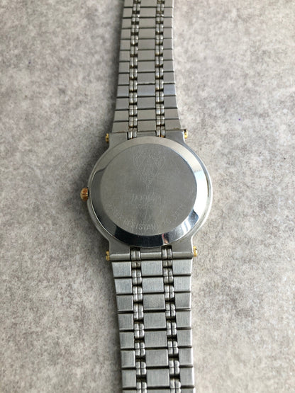 GUCCI Logo Watch Silver×Gold 9000M Vintage 2rigf4