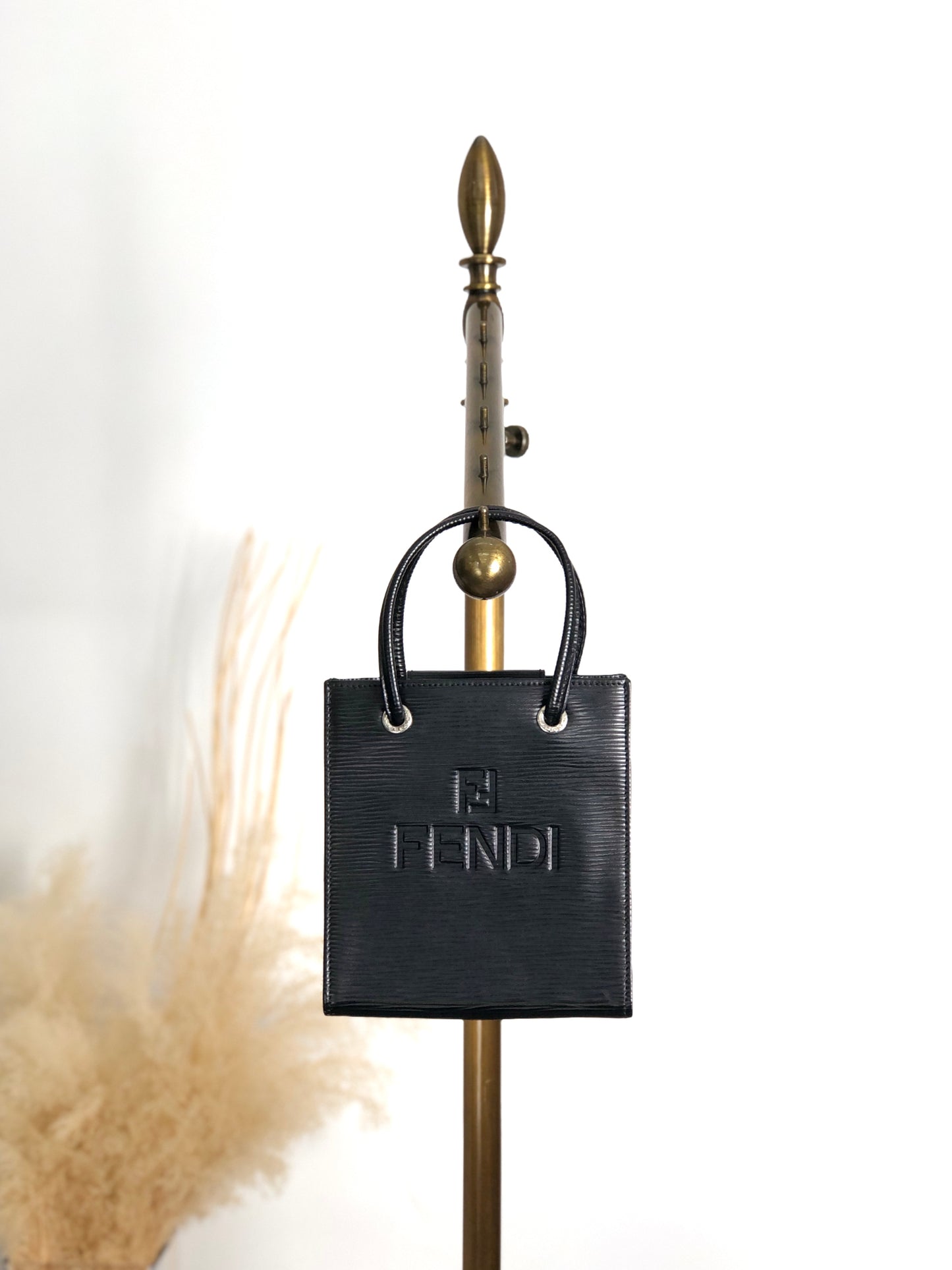 FENDI Logo Embossed Small Handle Black Vintage p2sp67