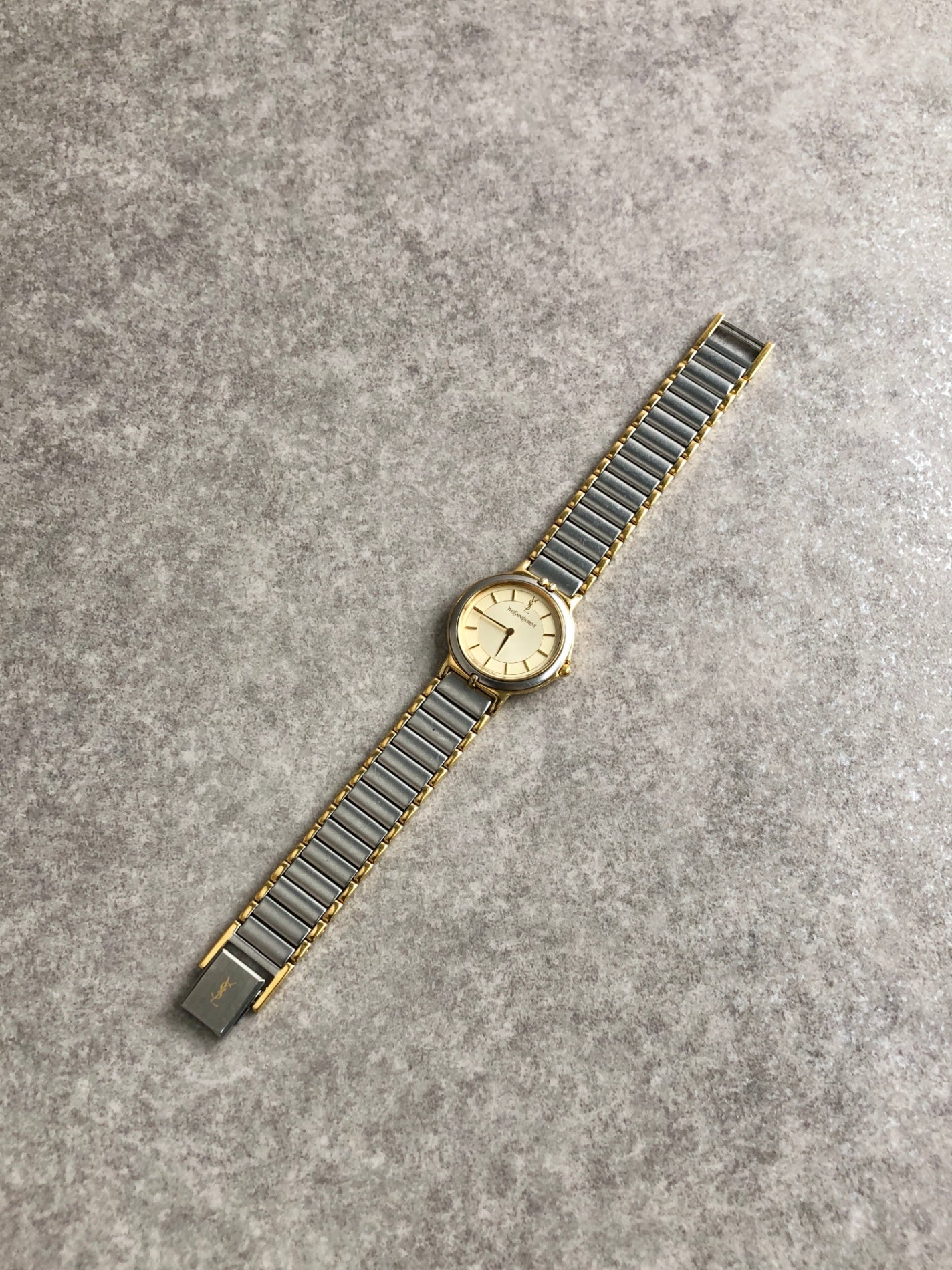 Yves Saint Laurent Quartz Watch Silver×Gold 2200-225481 Vintage dyfztf