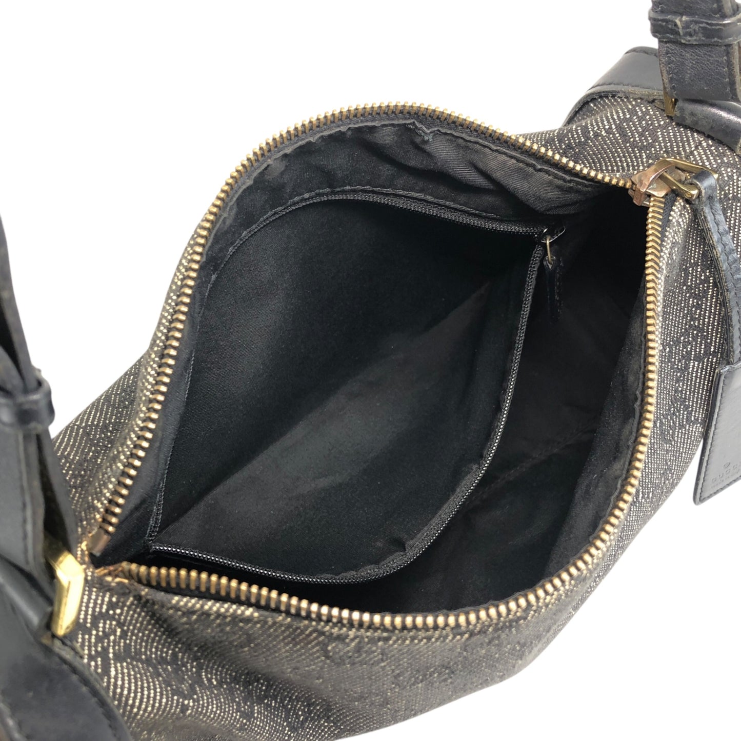 GUCCI GG Canvas Shoulder bag Black Vintage d88h44