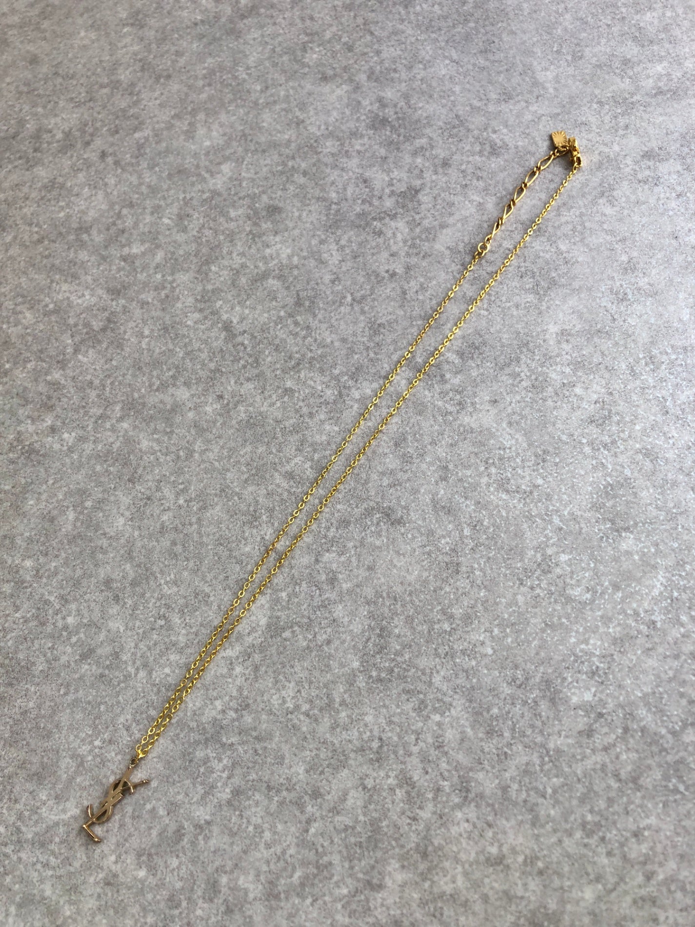 Yves Saint Laurent YSL Logo Cassandra Necklace Gold Vintage wrix66