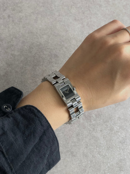 GUCCI Quartz Watch Silver 2305L Vintage njryxd