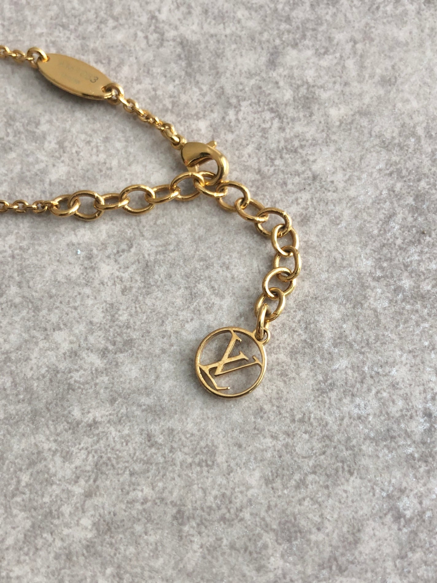 LOUIS VUITTON Necklace Gold Vintage rjpzsp