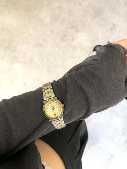 GUCCI Quartz Watch Silver×Gold 9000L Vintage y3rpf3