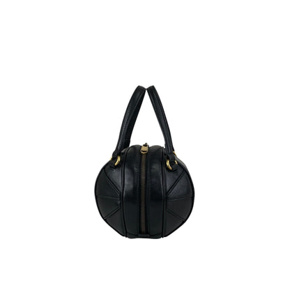 GUCCI GG Logo Shoulder bag Black Vintage ym72ux