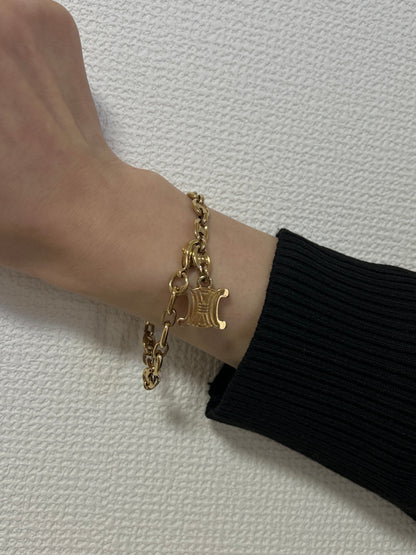 CELINE Blason Bracelet Gold Vintage 7vt4uc