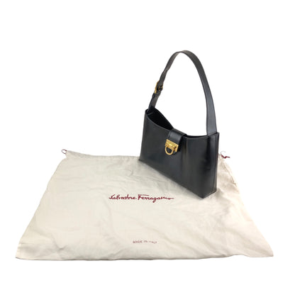 Salvatore Ferragamo Gancini Shoulder bag Black Vintage n7zn28