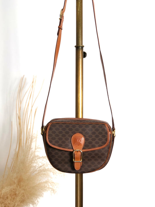 CELINE Macadam Blason Shoulder bag Brown Vintage aj8afn