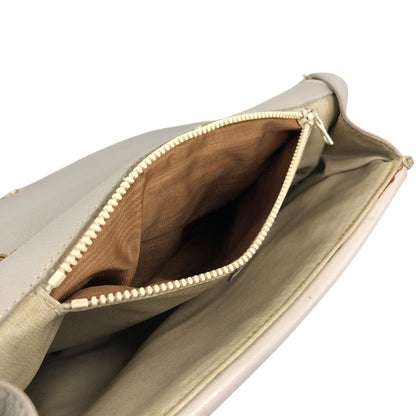 CELINE Triomphe Chain Shoulder bag Beige Vintage em4s7t