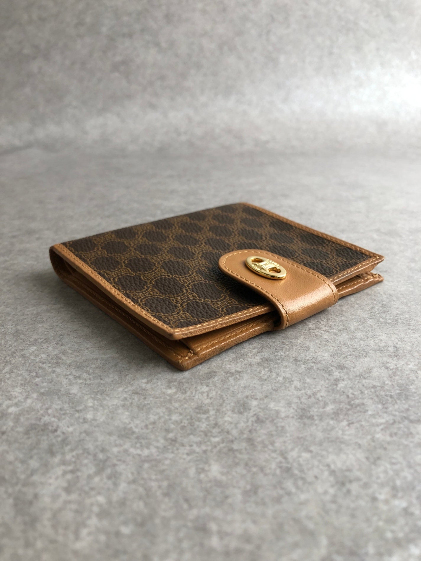 CELINE Macadam Triomphe Folded Wallet Brown Vintage bcju54