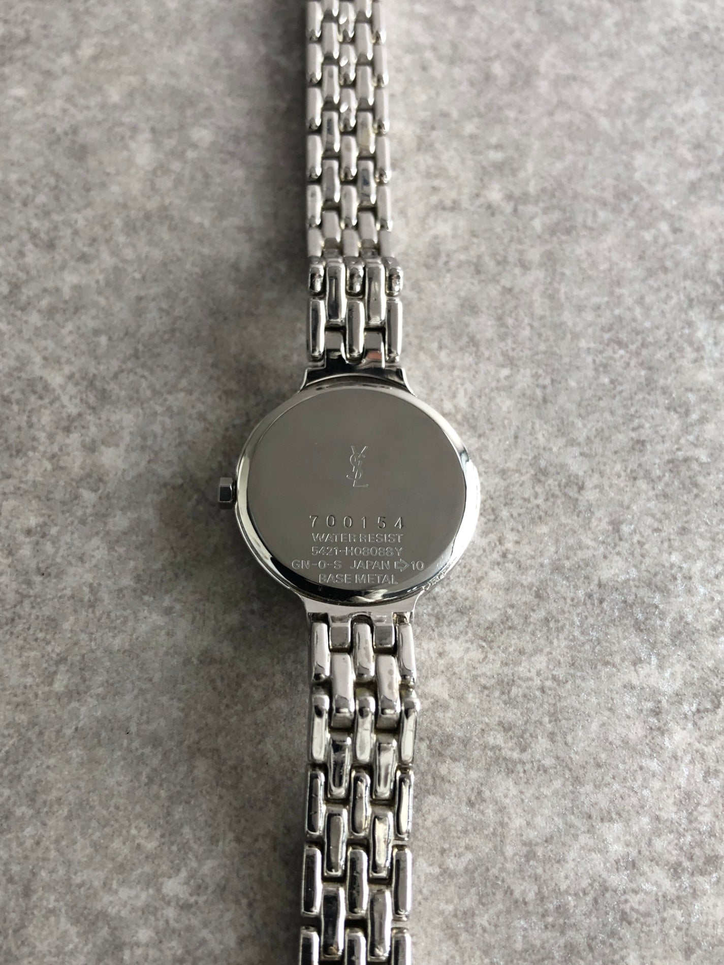 Yves Saint Laurent YSL Logo Quartz Watch Silver 2823-288458