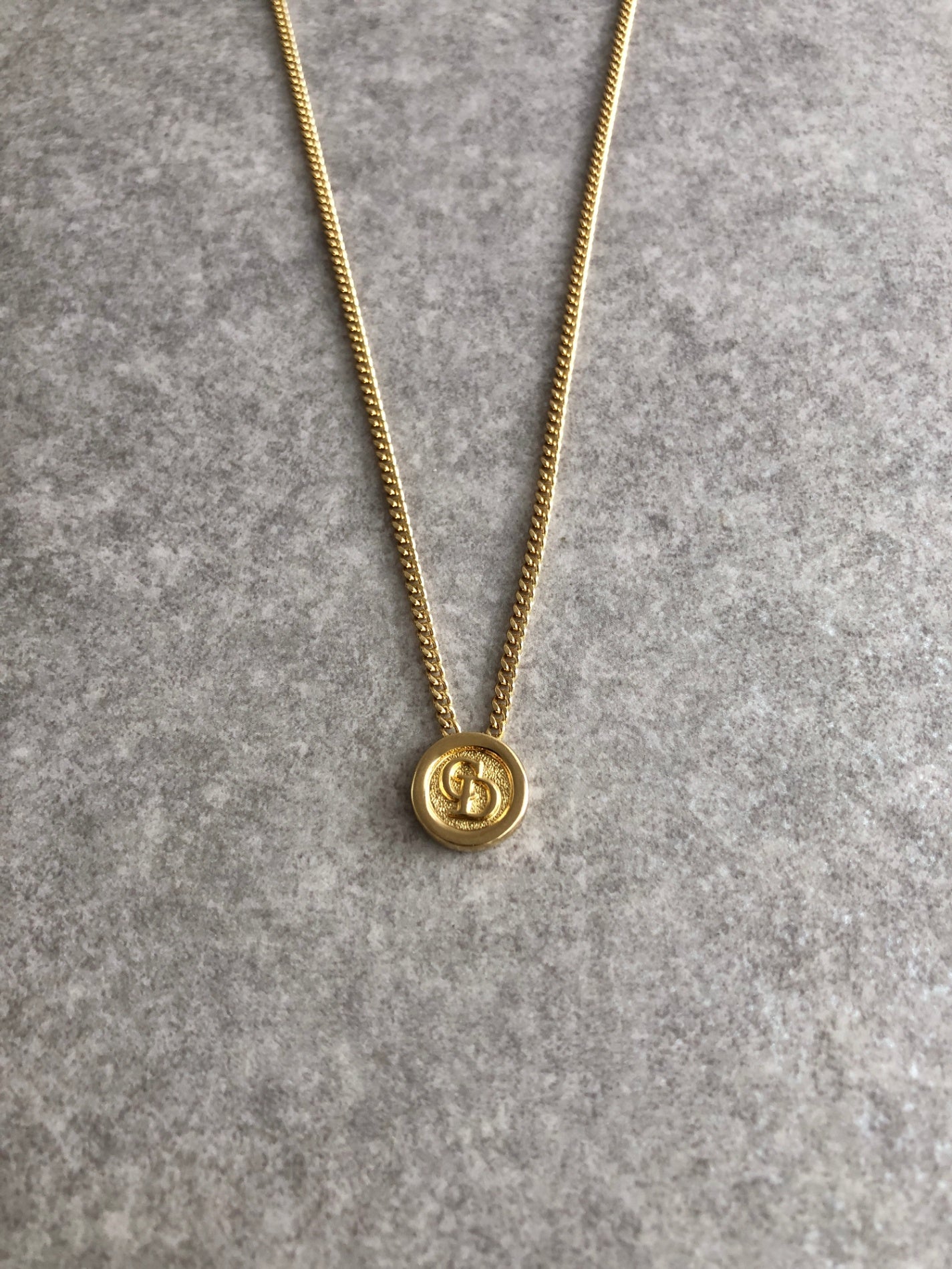Christian Dior CD Logo Necklace Gold Vintage 2ie265