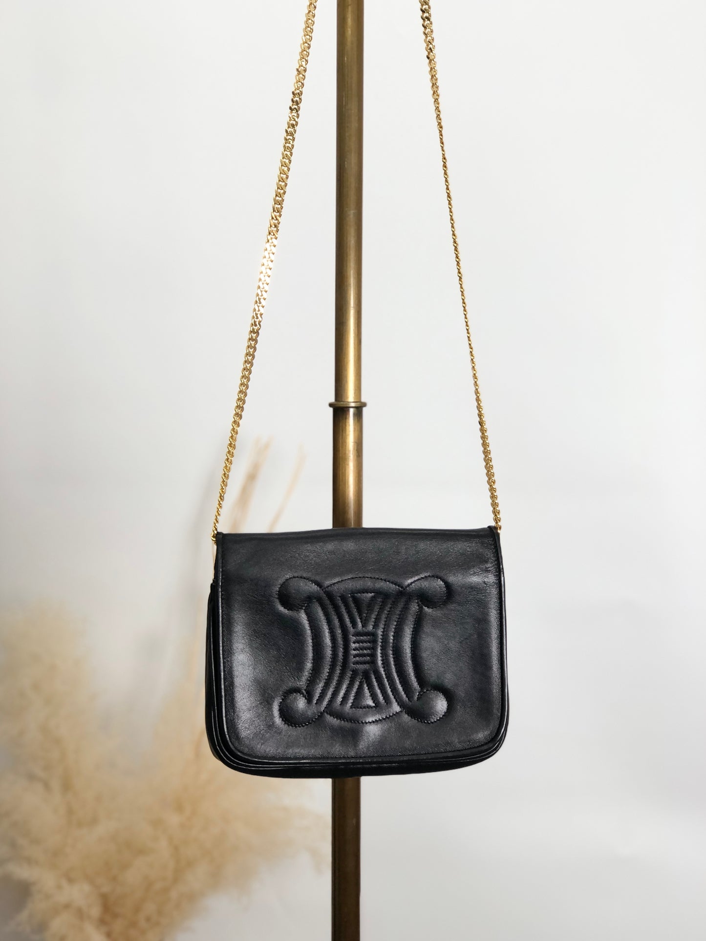CELINE Triomphe Stitch Chain Shoulder bag Black Vintage 8u4mtc
