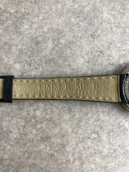 GUCCI Logo Quartz Watch Silver×Black Vintage jfpy7r
