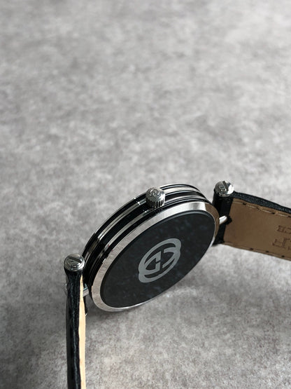 GUCCI Sherry Line Watch Silver×Black 2040Ｍ Vintage asvi62