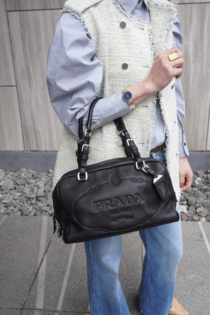 PRADA Logo Embossed Small Boston bag Handbag Black Vintage 6kdc52