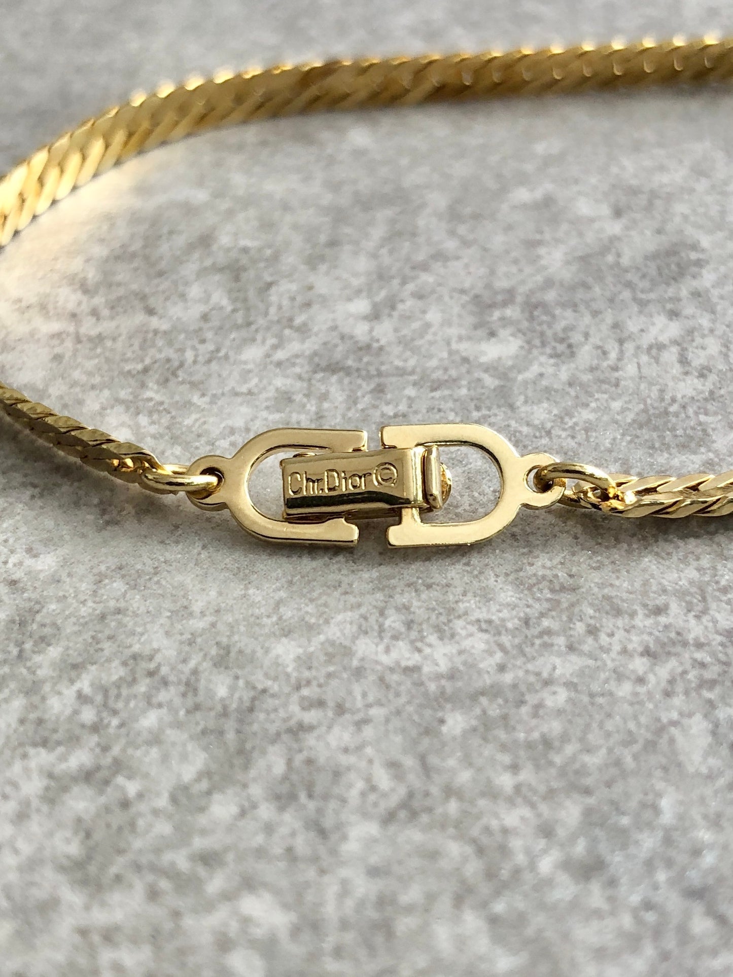Christian Dior CD Logo Bracelet Gold Vintage jmr7w6